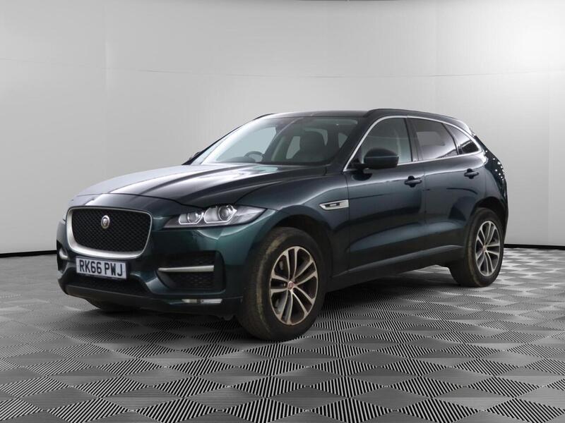 Used Jaguar F-Pace 2016 for sale - 76292184: Photo 4