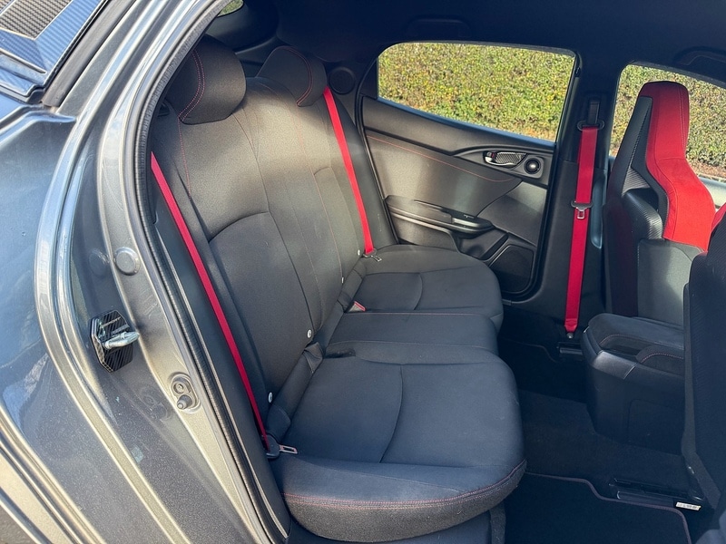 Used Honda Civic 2017 for sale - 77635235: Photo 21