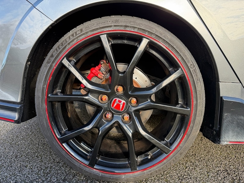 Used Honda Civic 2017 for sale - 77635235: Photo 27