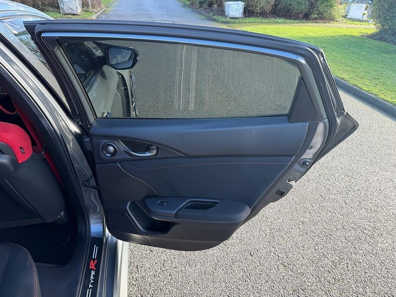 Used Honda Civic 2017 for sale - 77635235: Photo 42