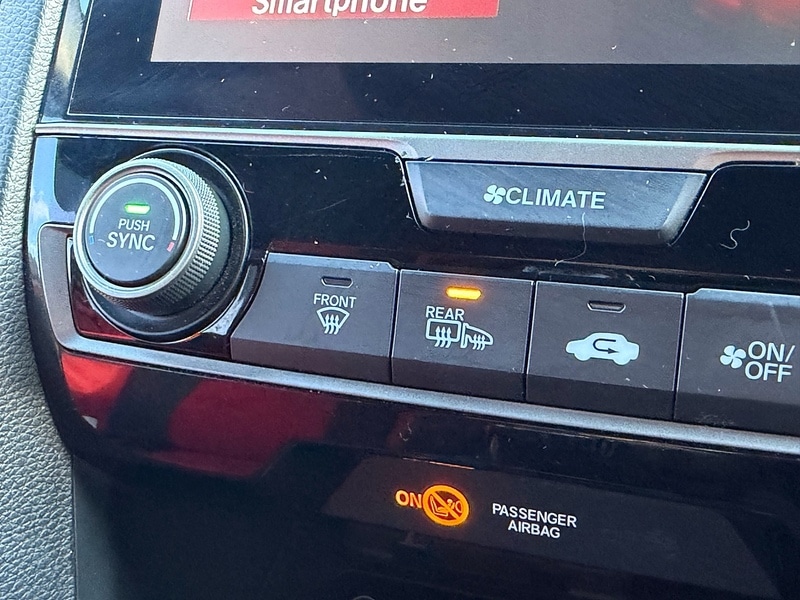 Used Honda Civic 2017 for sale - 77635235: Photo 70