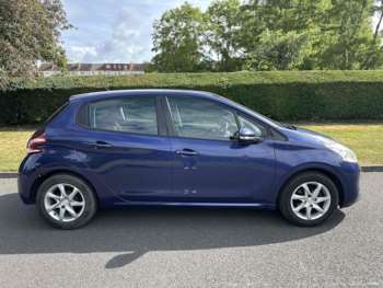 Used Peugeot 208 2013 for sale - 74764132: Photo