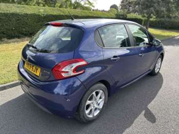 Used Peugeot 208 2013 for sale - 74764132: Photo