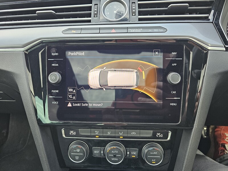 Used Volkswagen Passat 2018 for sale - 76844672: Photo 24