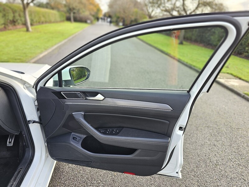 Used Volkswagen Passat 2018 for sale - 76844672: Photo 57