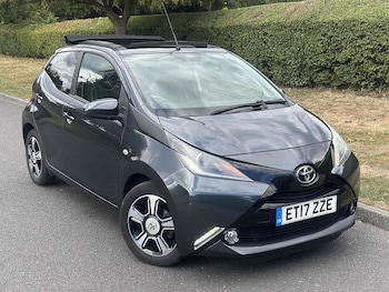 Used Toyota AYGO 2017 for sale - 75681009: Photo