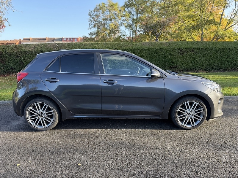 Used Kia Rio 2017 for sale - 76383146: Photo 2