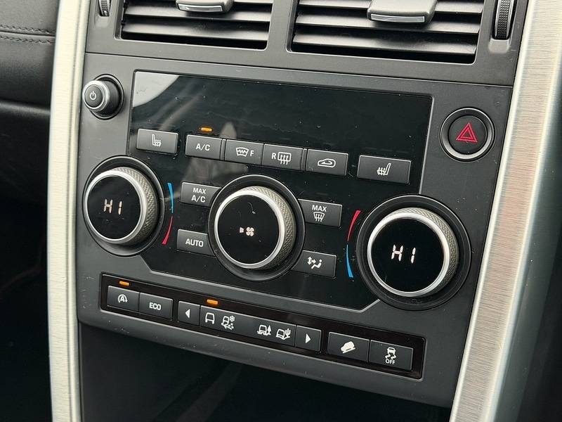 Used Land Rover Discovery Sport 2015 for sale - 76919757: Photo 34