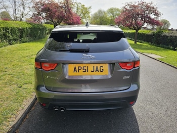 Used Jaguar F-Pace 2017 for sale - 78715900: Photo