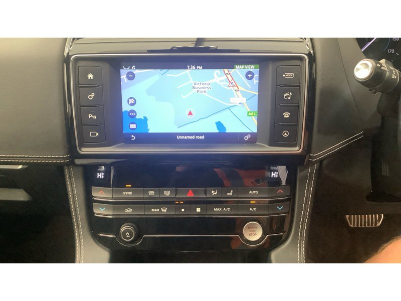 Used Jaguar F-Pace 2018 for sale - 78010857: Photo 9