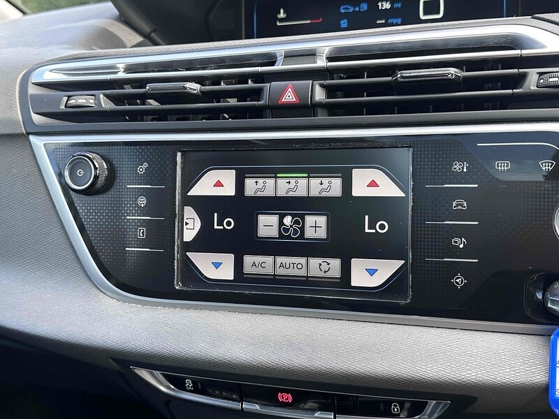 Used Citroen C4 Grand Picasso 2016 for sale - 76330468: Photo 33