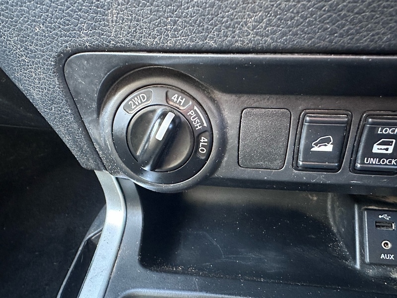 Used Nissan Navara 2019 for sale - 77629989: Photo 28