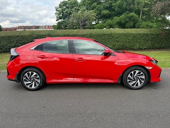 Used Honda Civic 2019 for sale - 79435657: Photo