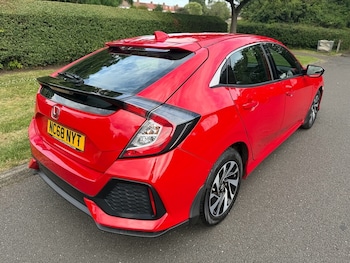 Used Honda Civic 2019 for sale - 79435657: Photo