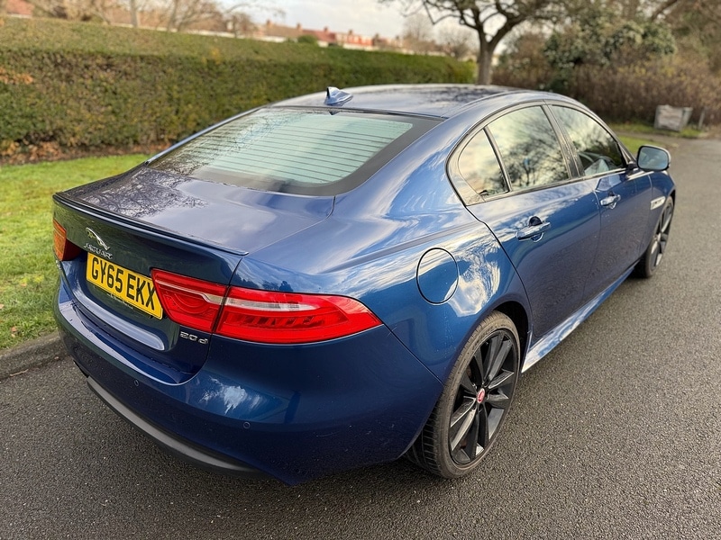 Used Jaguar XE 2015 for sale - 76941694: Photo 3