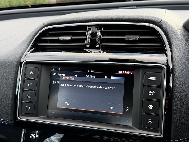 Used Jaguar XE 2015 for sale - 76941694: Photo 40