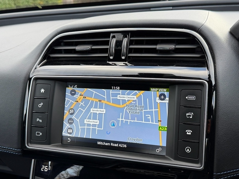 Used Jaguar XE 2015 for sale - 76941694: Photo 41