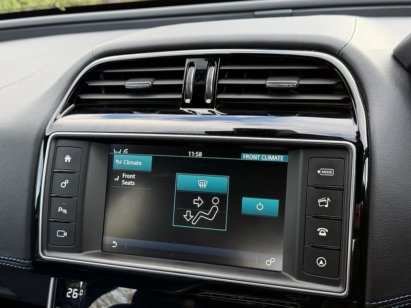 Used Jaguar XE 2015 for sale - 76941694: Photo 44