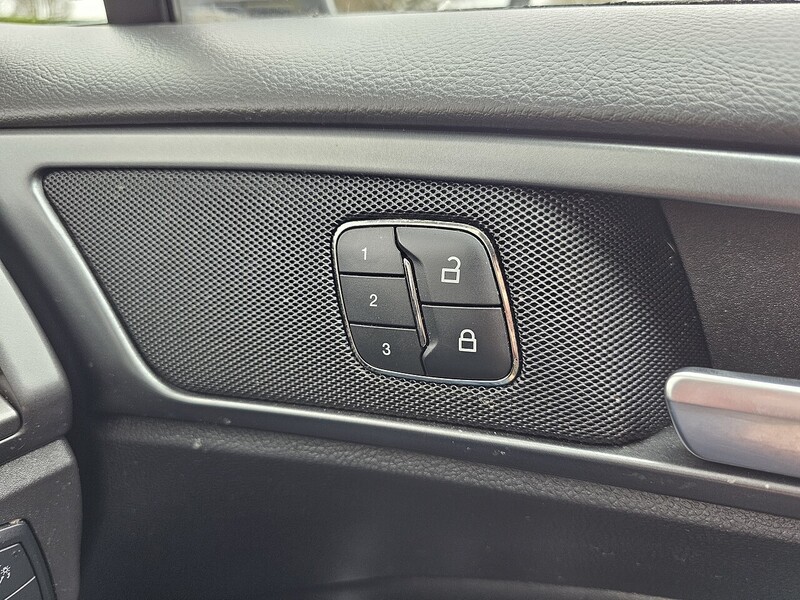 Used Ford Mondeo 2016 for sale - 78063878: Photo 28