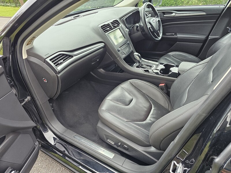 Used Ford Mondeo 2016 for sale - 78063878: Photo 32