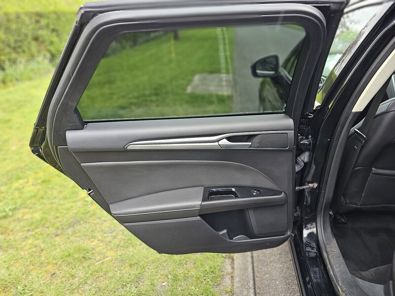 Used Ford Mondeo 2016 for sale - 78063878: Photo 46