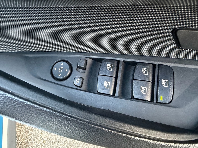 Used BMW i4 for sale - 77370314: Photo 35