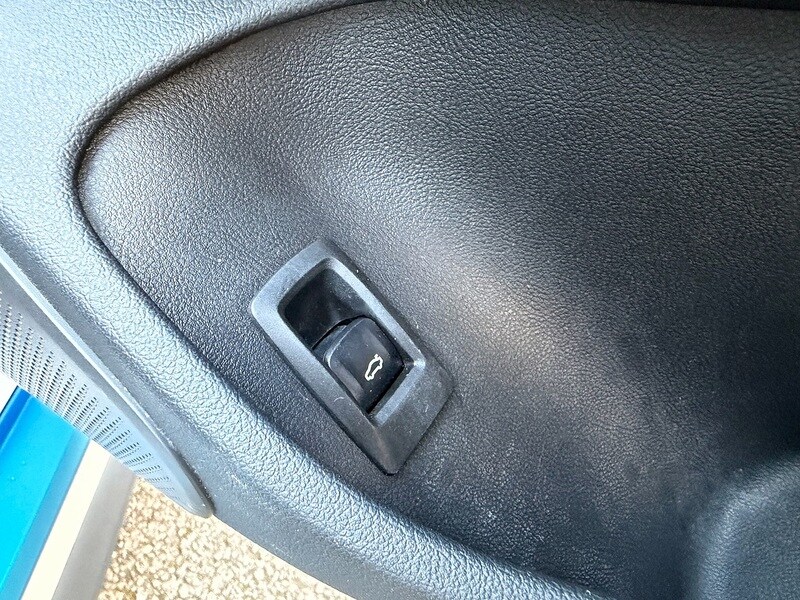 Used BMW i4 for sale - 77370314: Photo 36