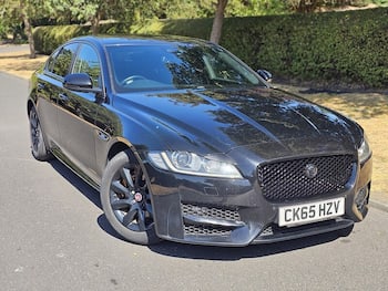 Used Jaguar XF 2015 for sale - 79804459: Photo