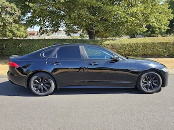 Used Jaguar XF 2015 for sale - 79804459: Photo
