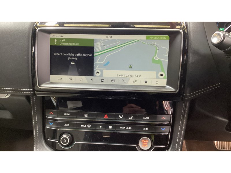 Used Jaguar F-Pace 2019 for sale - 78207370: Photo 9