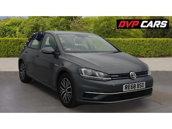Used Volkswagen Golf 2018 for sale - 78207356: Photo