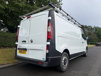 Used Vauxhall Vivaro 2018 for sale - 78787399: Photo