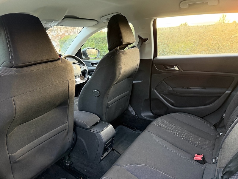 Used Peugeot 308 2016 for sale - 76941696: Photo 17