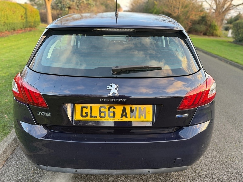 Used Peugeot 308 2016 for sale - 76941696: Photo 5