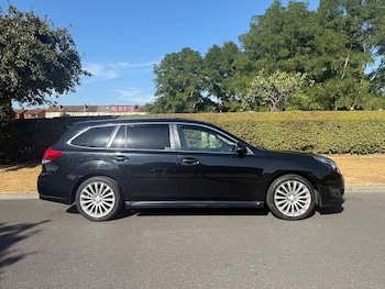 Used Subaru Legacy 2013 for sale - 79511384: Photo