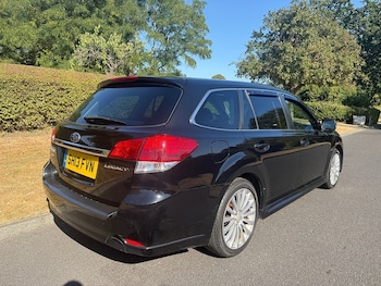 Used Subaru Legacy 2013 for sale - 79511384: Photo