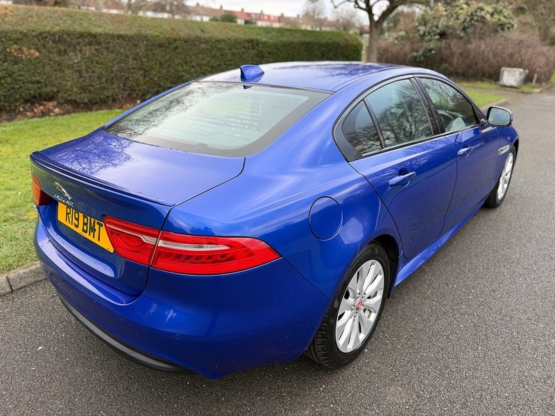 Used Jaguar XE 2019 for sale - 77164678: Photo 3