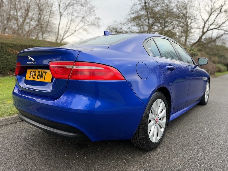 Used Jaguar XE 2019 for sale - 77164678: Photo 4