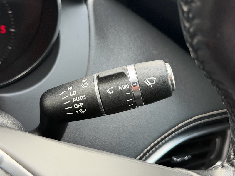 Used Jaguar XE 2019 for sale - 77164678: Photo 43