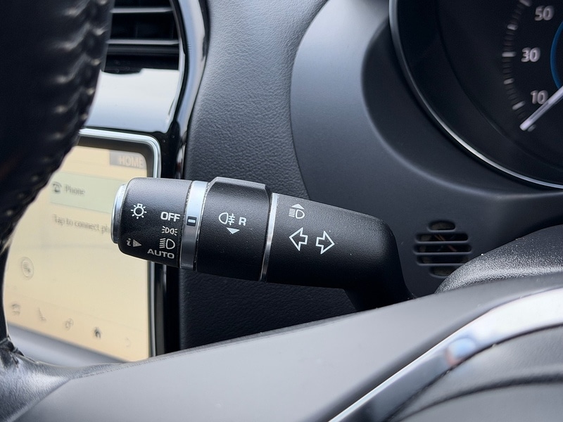 Used Jaguar XE 2019 for sale - 77164678: Photo 44