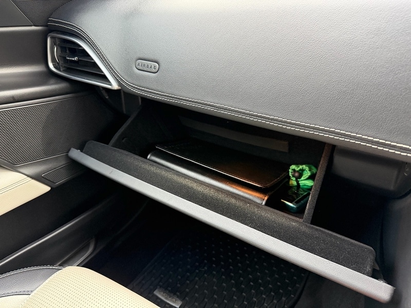 Used Jaguar XE 2019 for sale - 77164678: Photo 46