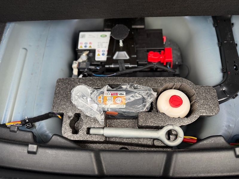 Used Jaguar XE 2019 for sale - 77164678: Photo 56