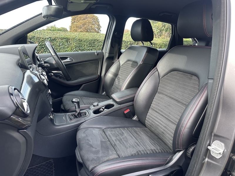 Used Mercedes-Benz B Class 2017 for sale - 76599949: Photo 18