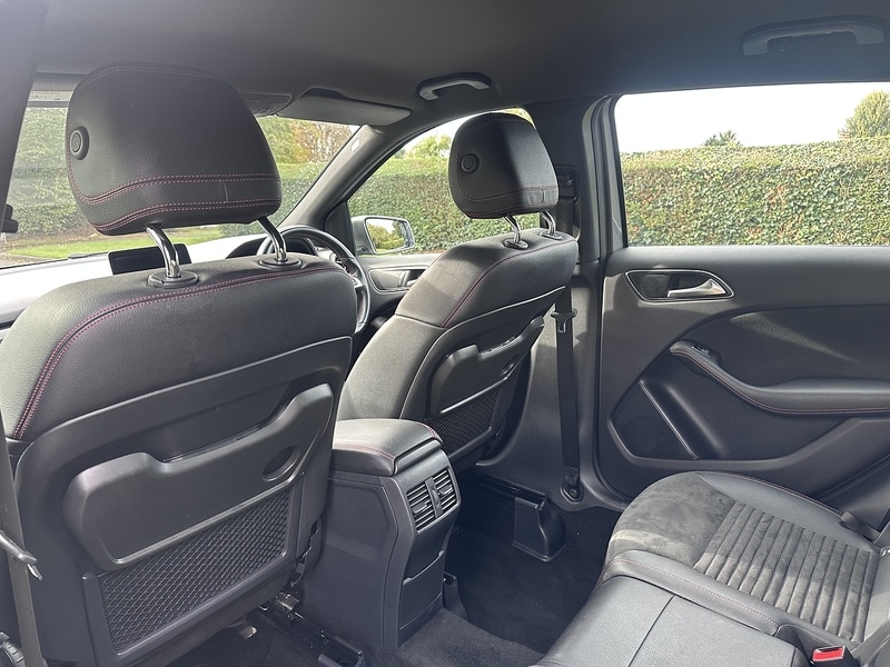 Used Mercedes-Benz B Class 2017 for sale - 76599949: Photo 20