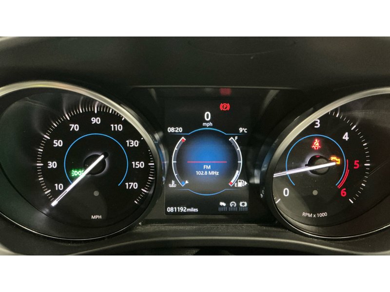 Used Jaguar F-Pace 2018 for sale - 76747985: Photo 9