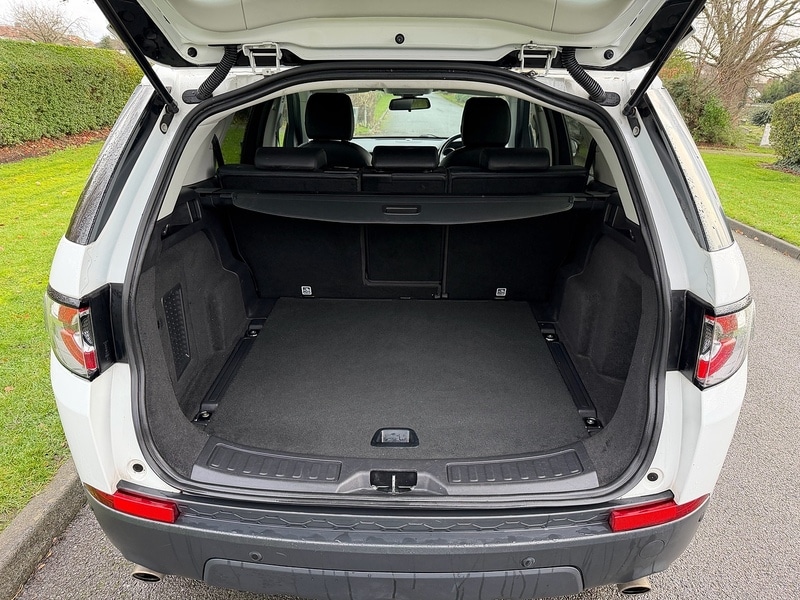 Used Land Rover Discovery Sport 2017 for sale - 76919755: Photo 43