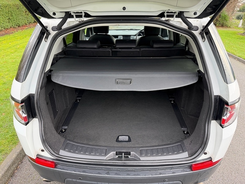 Used Land Rover Discovery Sport 2017 for sale - 76919755: Photo 45