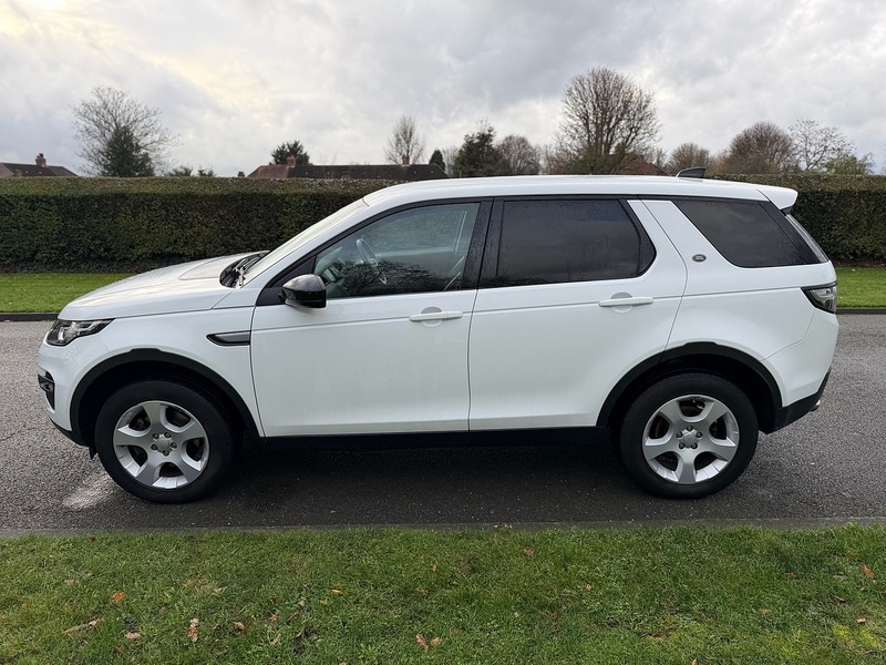 Used Land Rover Discovery Sport 2017 for sale - 76919755: Photo 8
