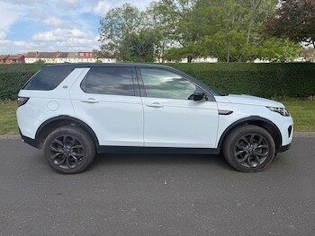 Used Land Rover Discovery Sport 2019 for sale - 79163517: Photo