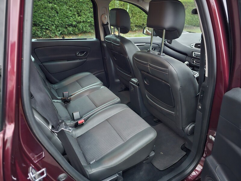 Used Renault Grand Scenic 2015 for sale - 76298535: Photo 29